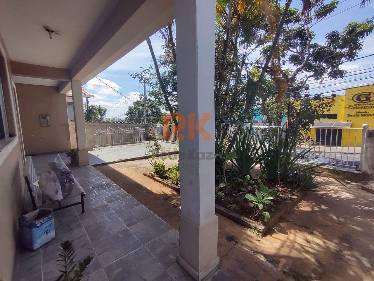 Casa comercial para aluguel no Santa Mônica: 