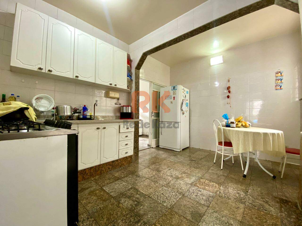 Casa à venda no Serrano: 