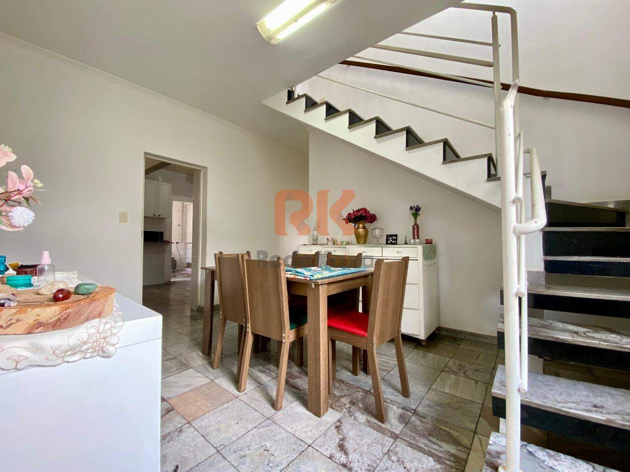 Casa à venda no Serrano: 