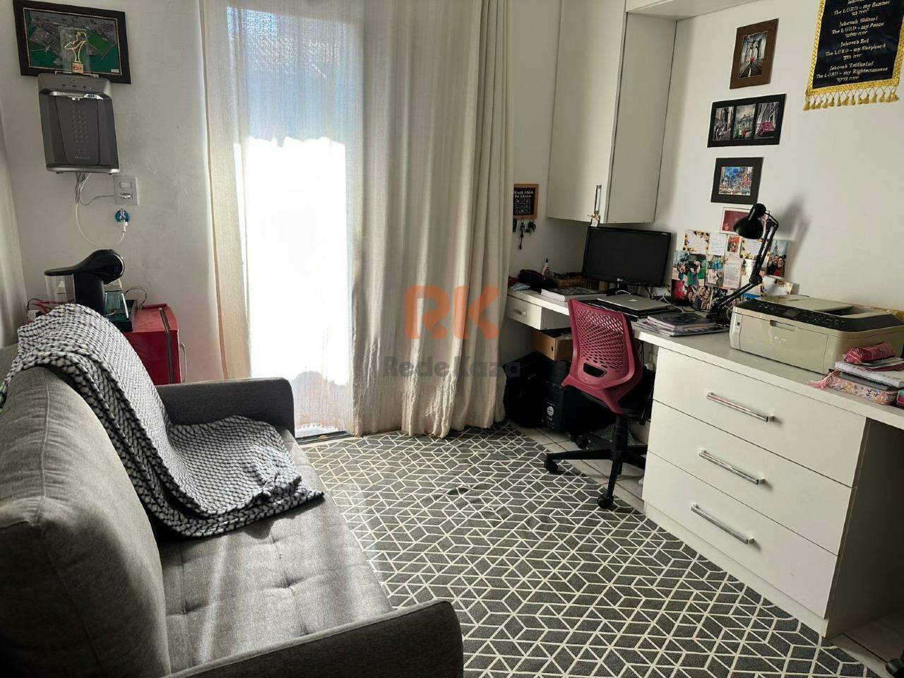 Casa em condomínio à venda no Nacional: 