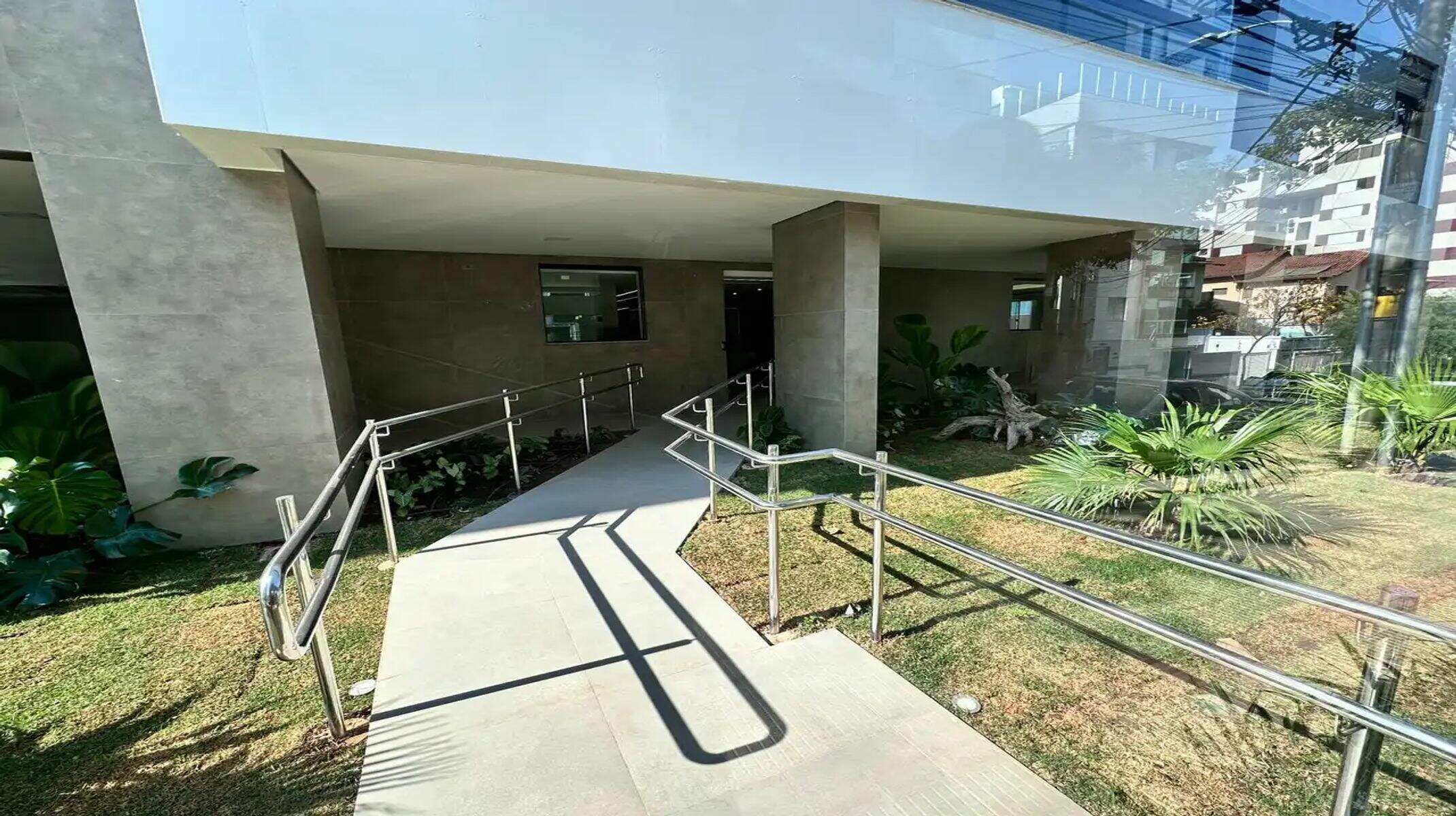 Apartamento à venda no Castelo: Entrada