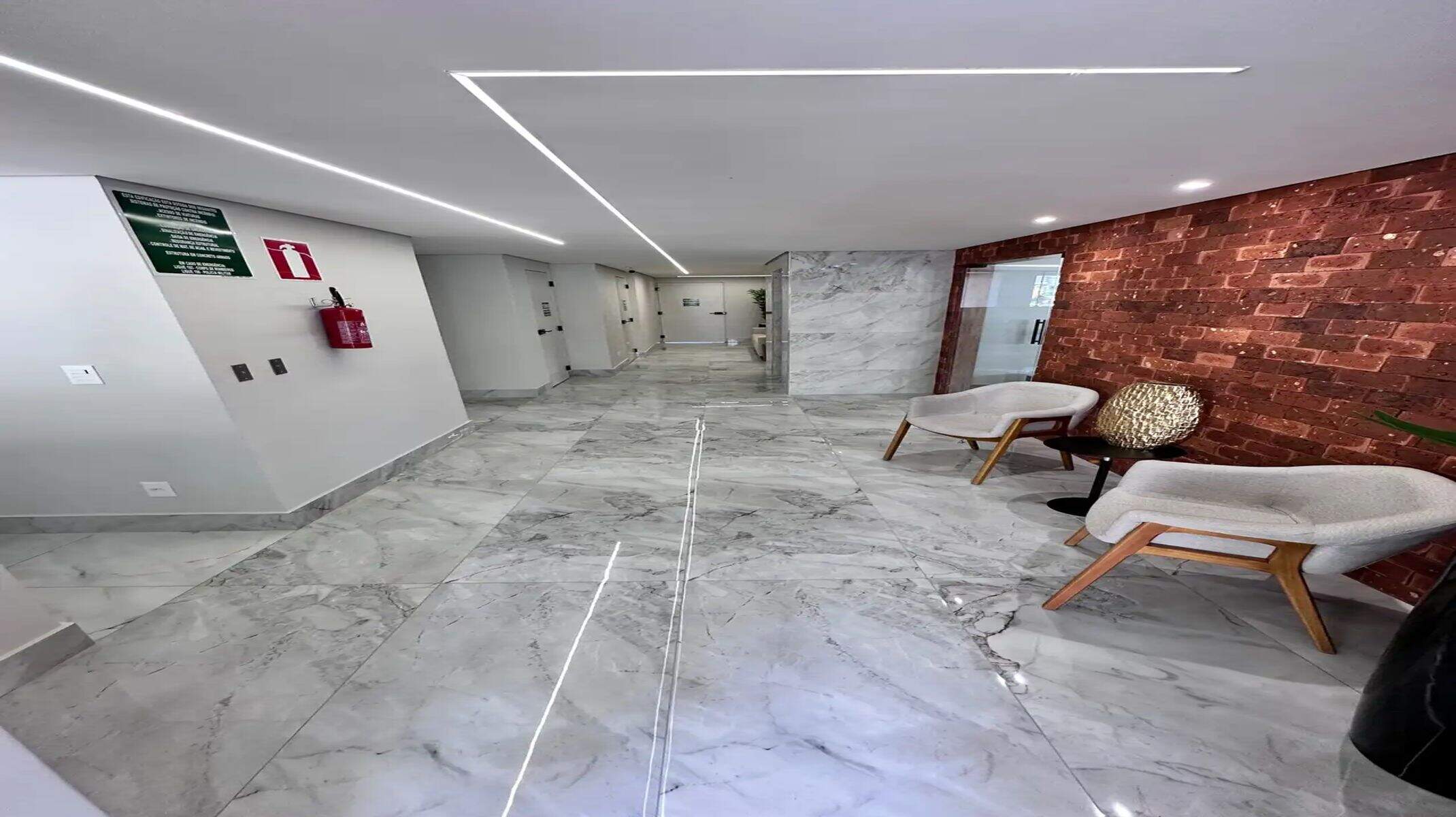 Apartamento à venda no Castelo: Hall de entrada