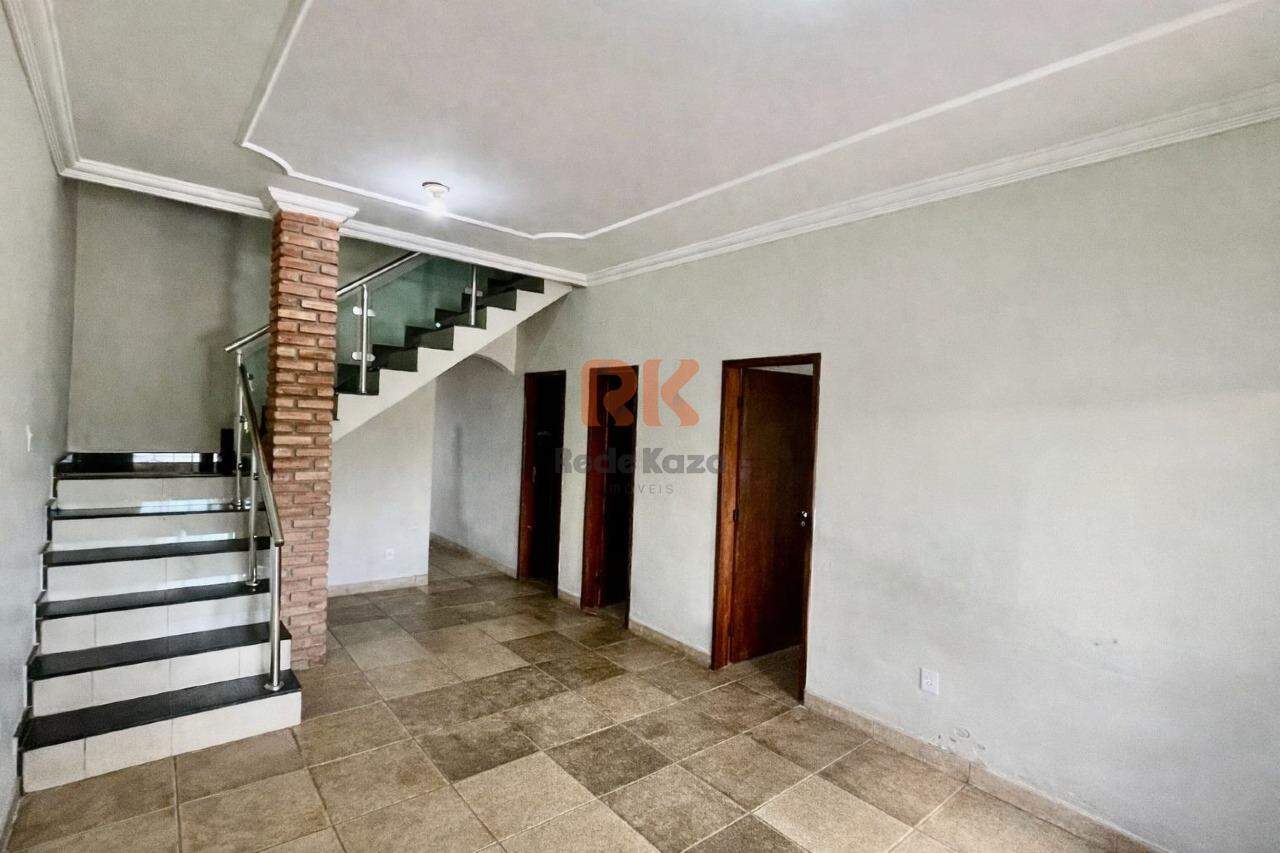 Casa Duplex à venda no Lugar Denominado Fazenda Bom Jesus: 