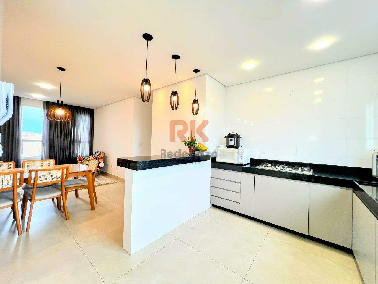 Apartamento à venda no Cabral: 