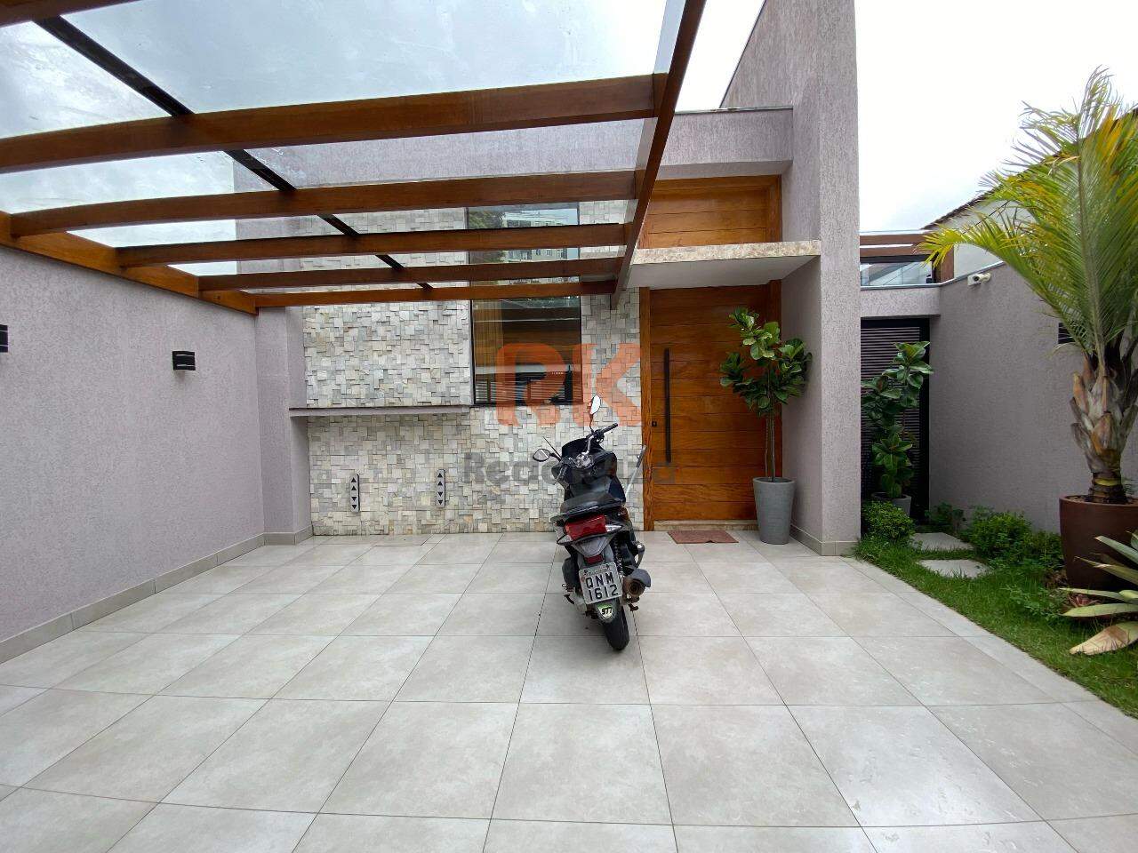 Casa à venda no Candelária: 