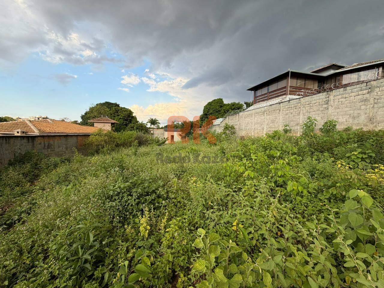 Lote à venda no Garças: 