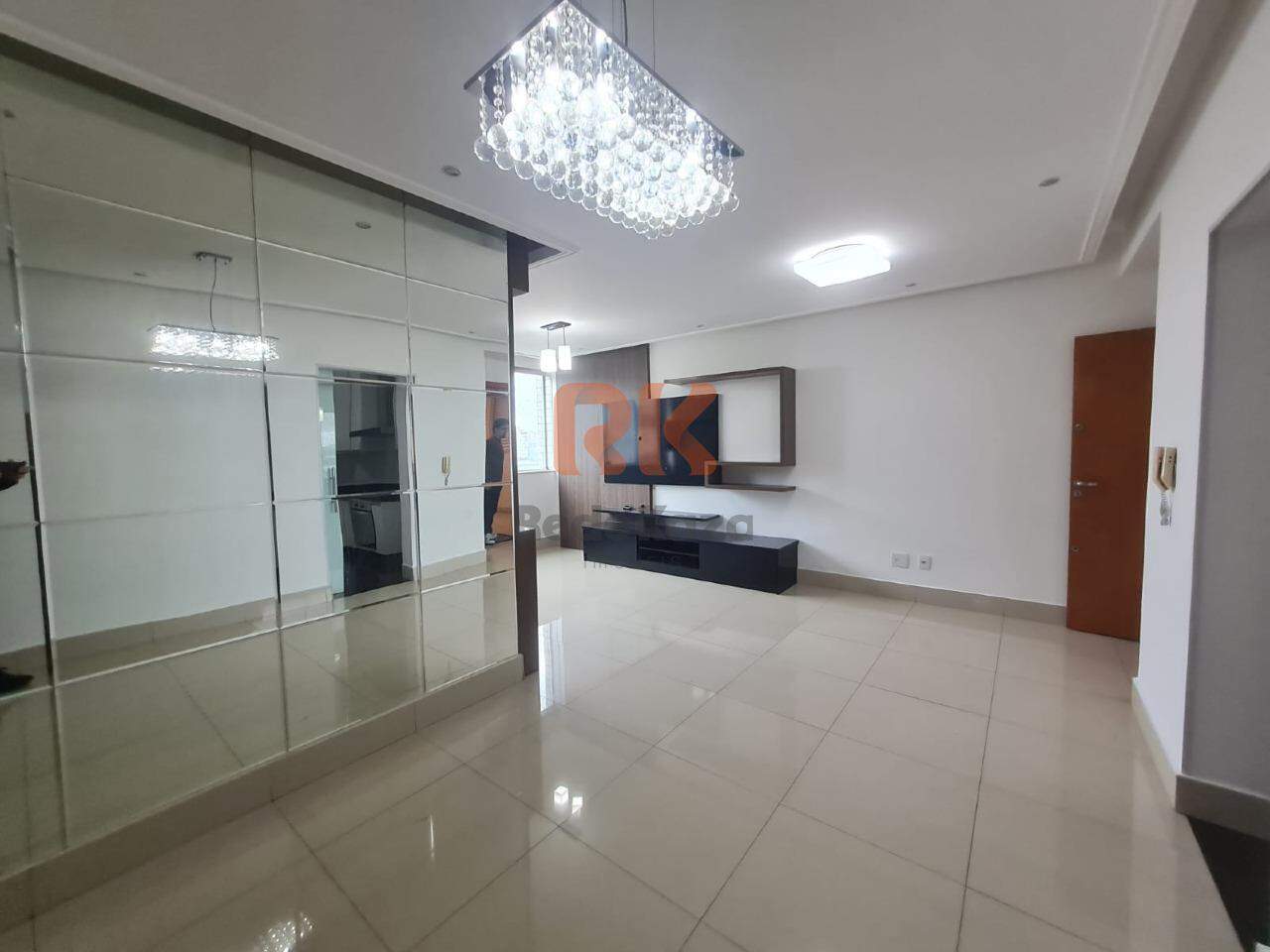 Apartamento à venda no Castelo: 