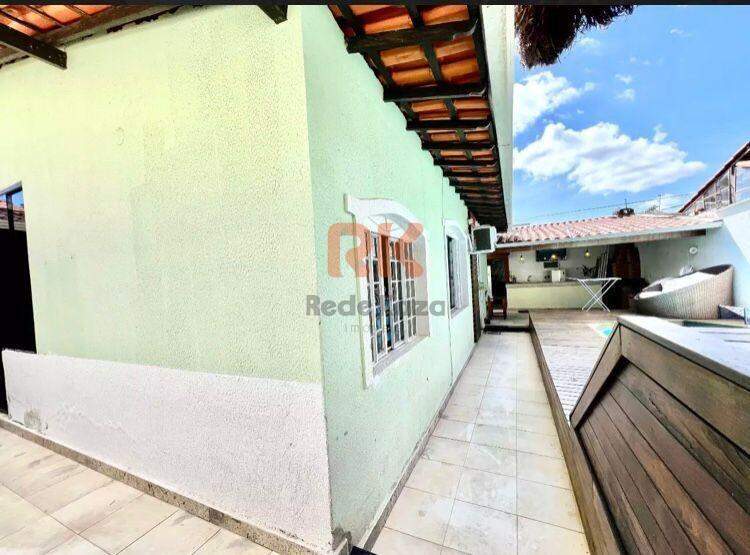 Casa à venda no Planalto: 