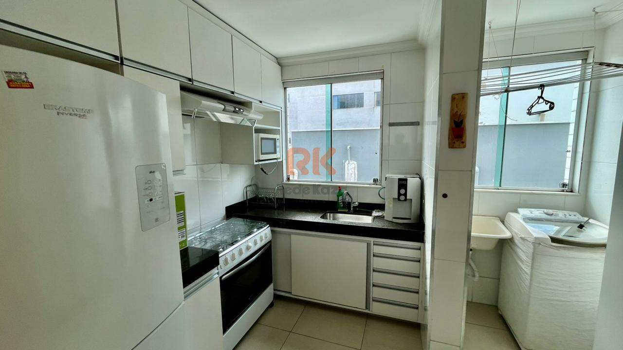 Apartamento à venda no Cabral: 