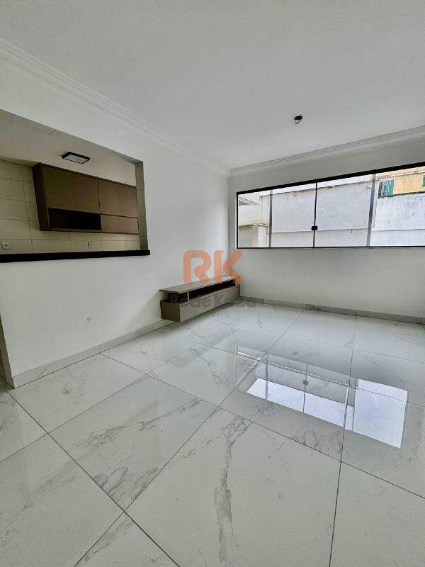 Apartamento à venda no Cabral: 