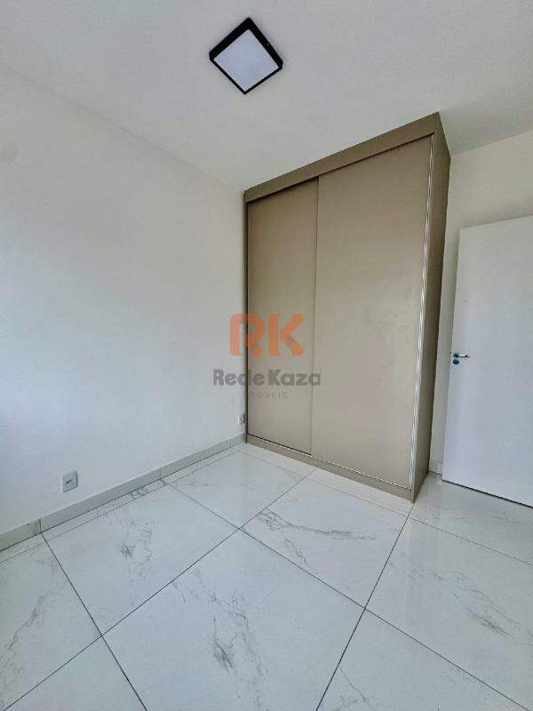 Apartamento à venda no Cabral: 