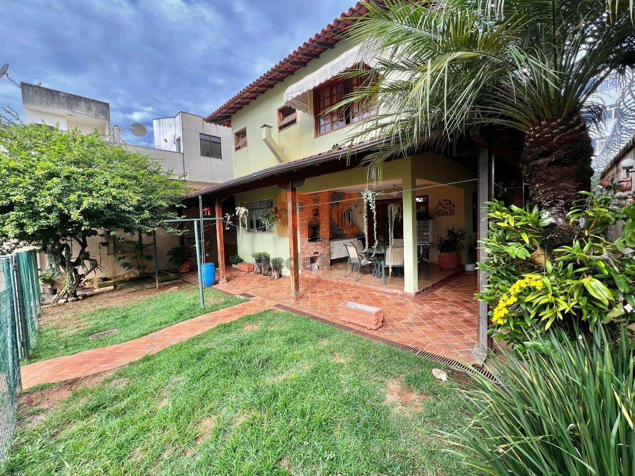 Casa à venda no Palmares: 