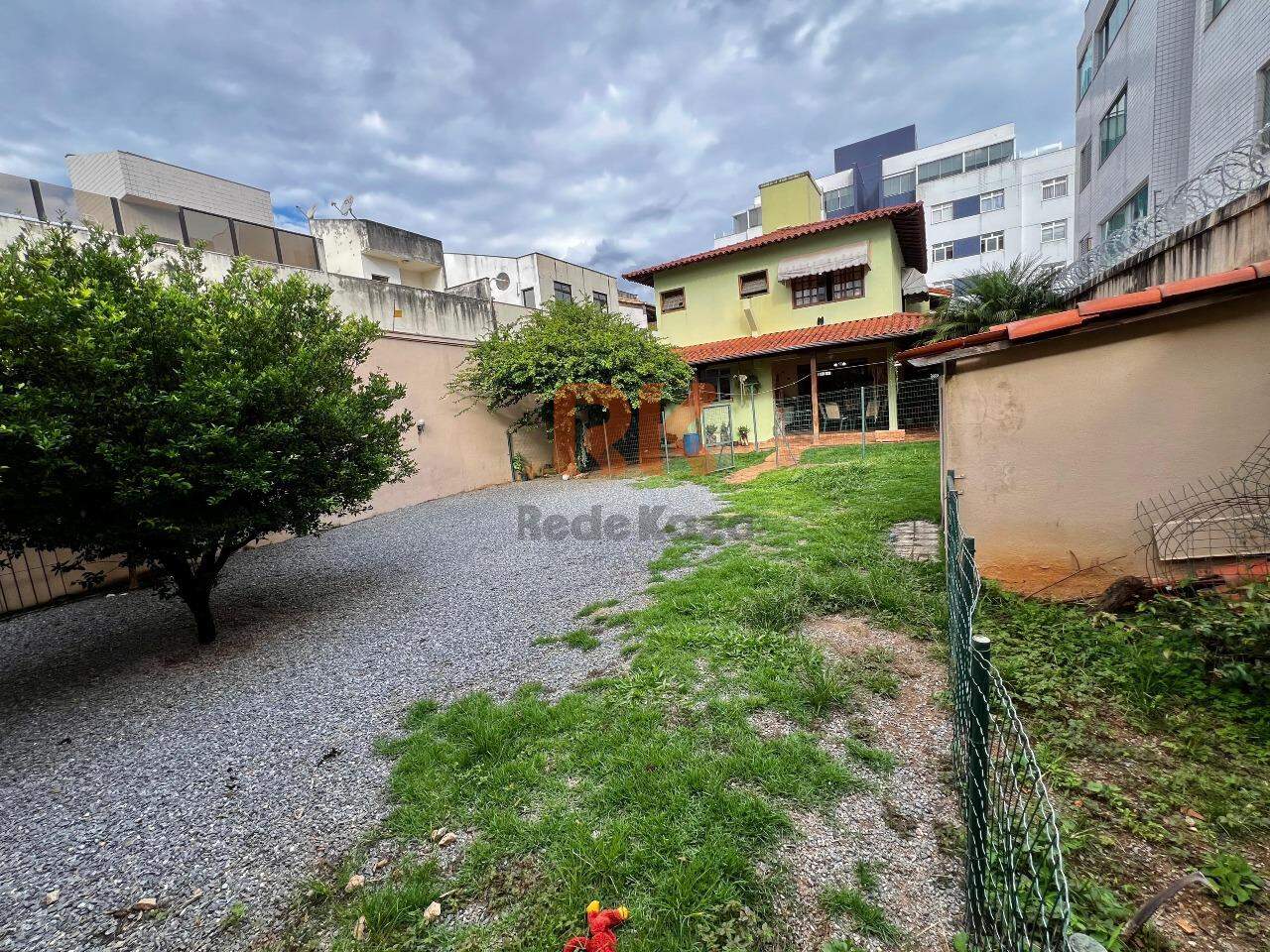 Casa à venda no Palmares: 