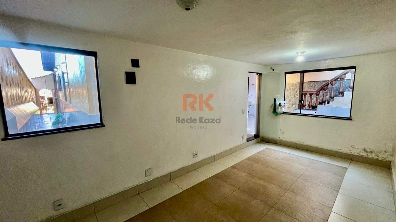 Casa à venda no Itatiaia: 