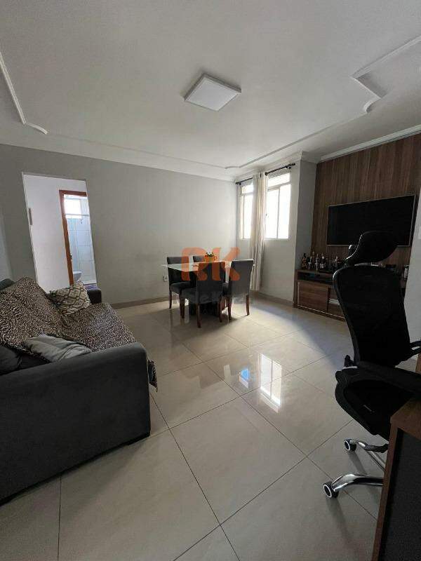 Apartamento à venda no Parque Turistas: 