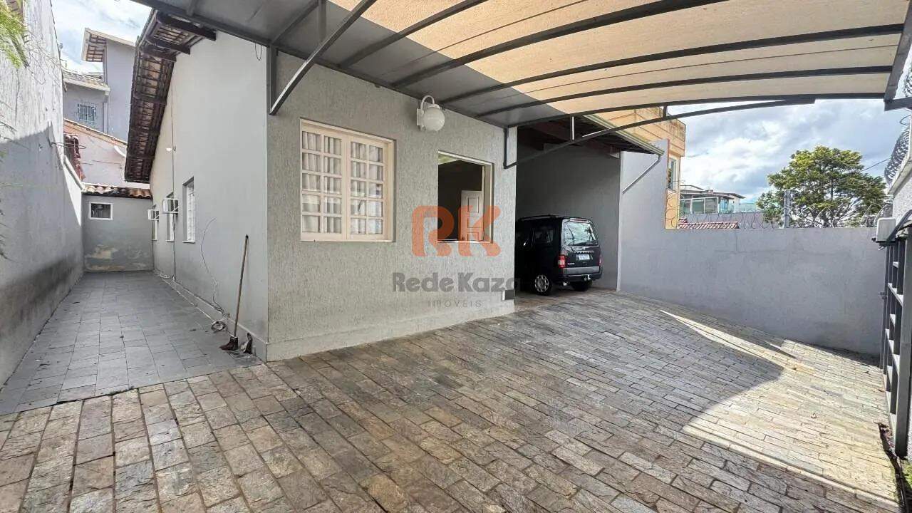 Casa à venda no Santa Amélia: 