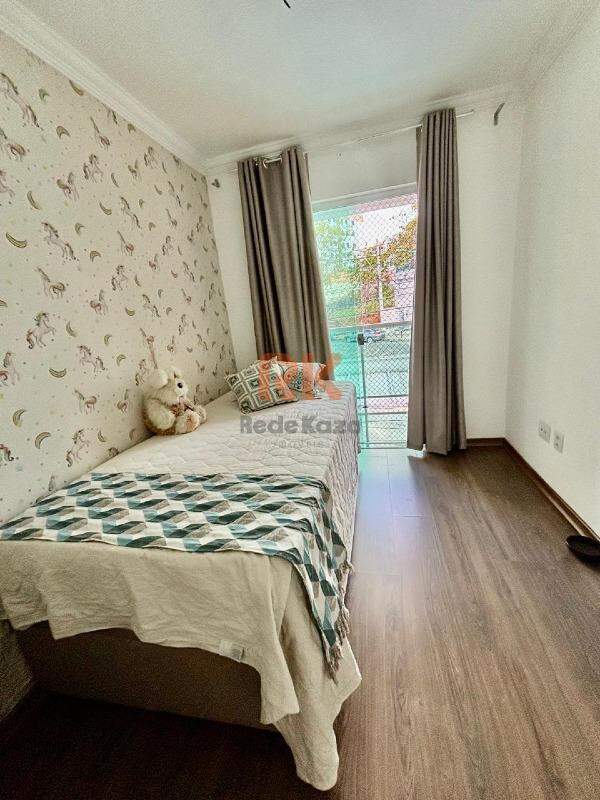 Casa geminada à venda no Cabral: 