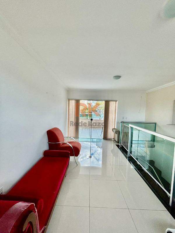 Casa geminada à venda no Cabral: 