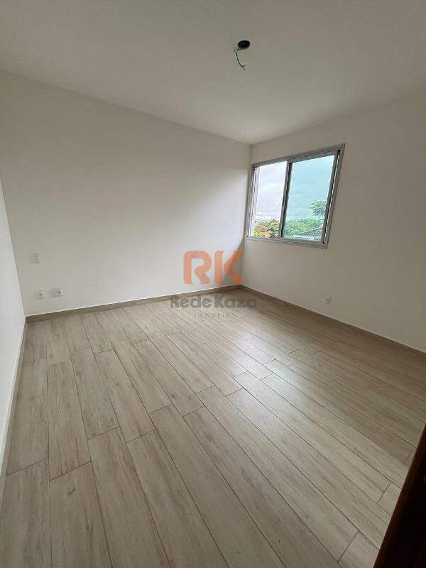 Casa à venda no Centro: 