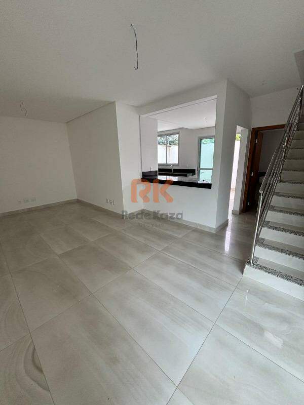 Casa à venda no Centro: 