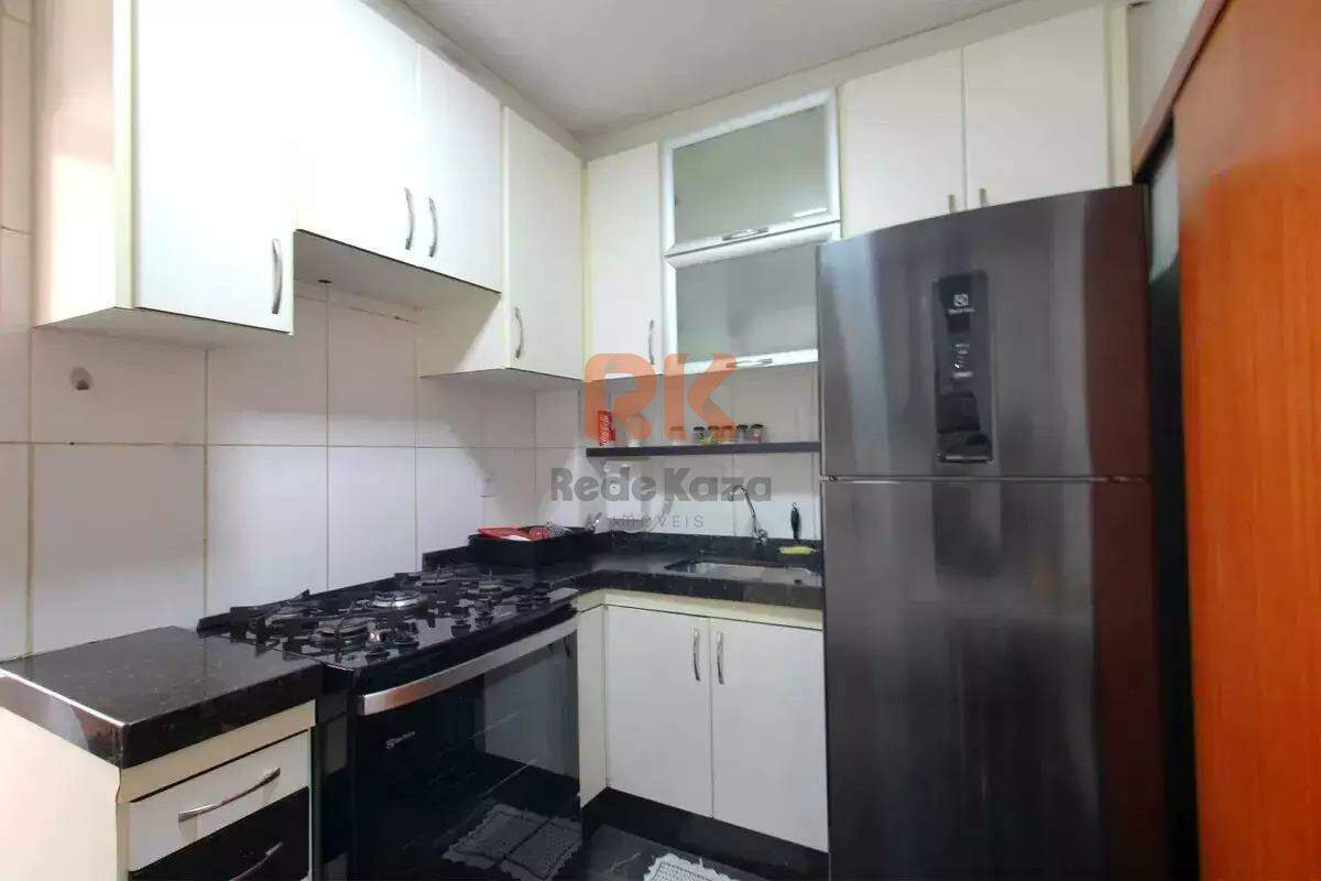 Apartamento à venda no Dona Clara: 