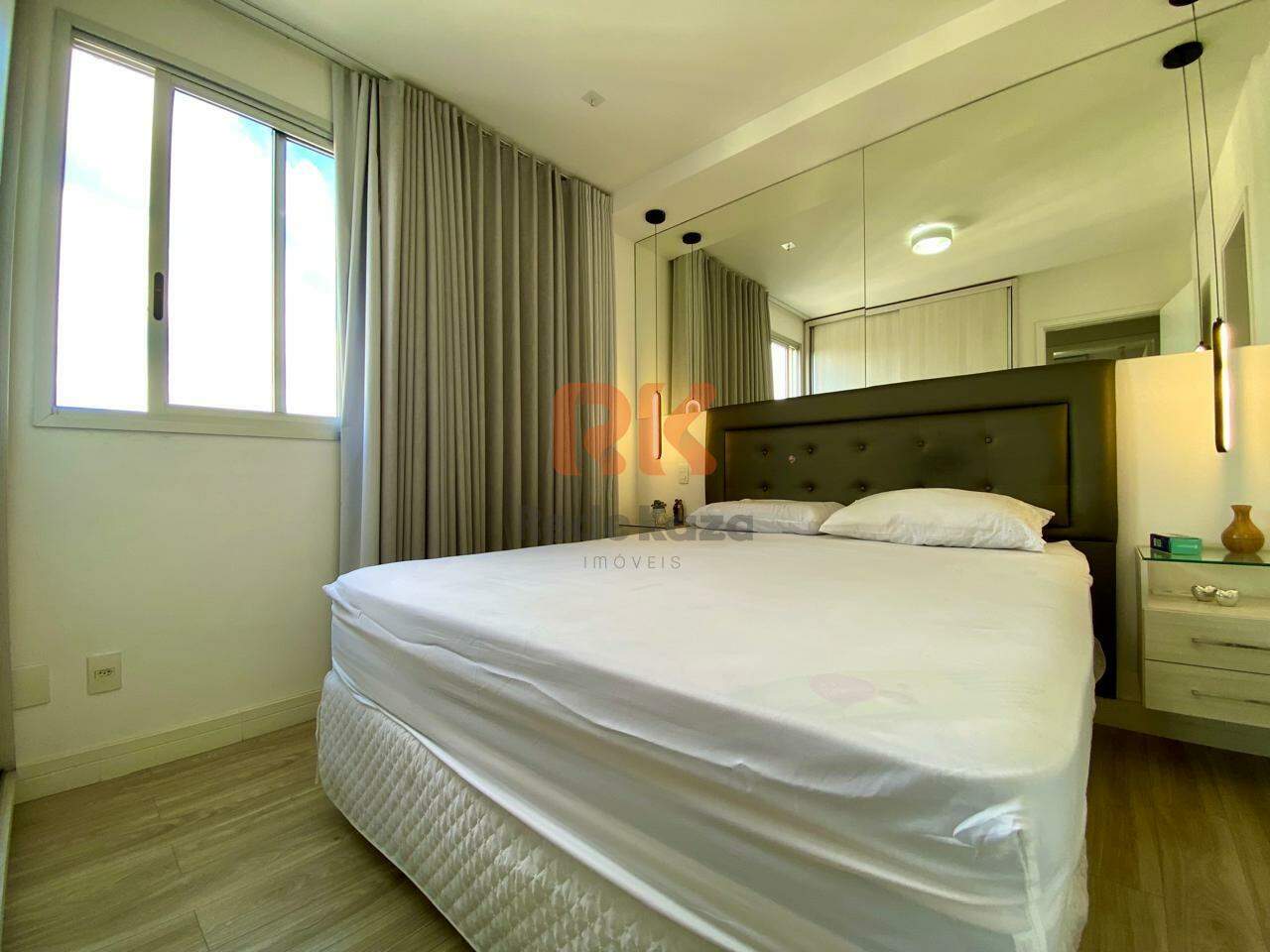 Apartamento à venda no Castelo: 