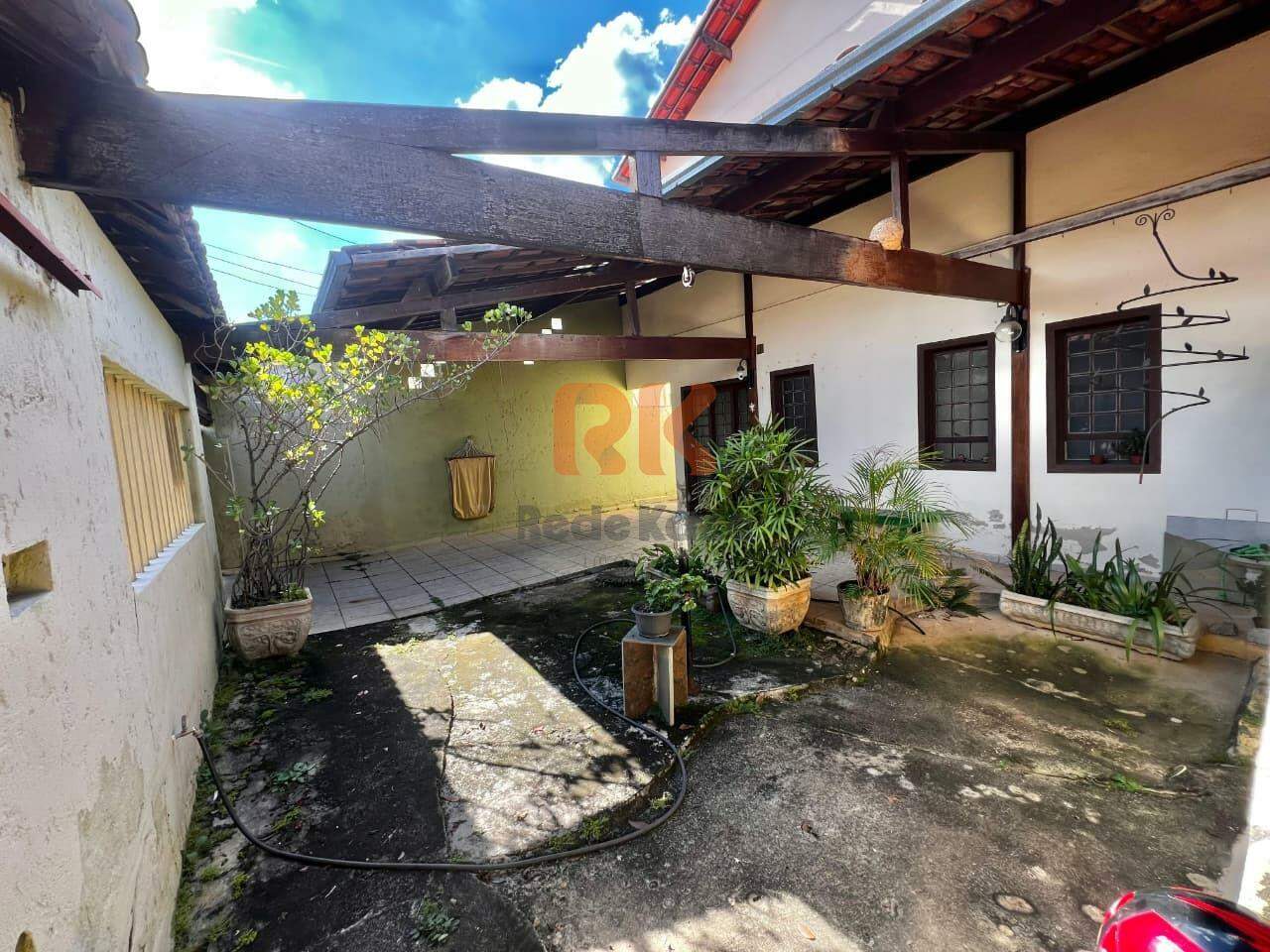 Casa à venda no Santa Mônica: 