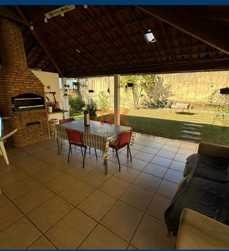 Casa à venda no Bandeirantes (Pampulha): 
