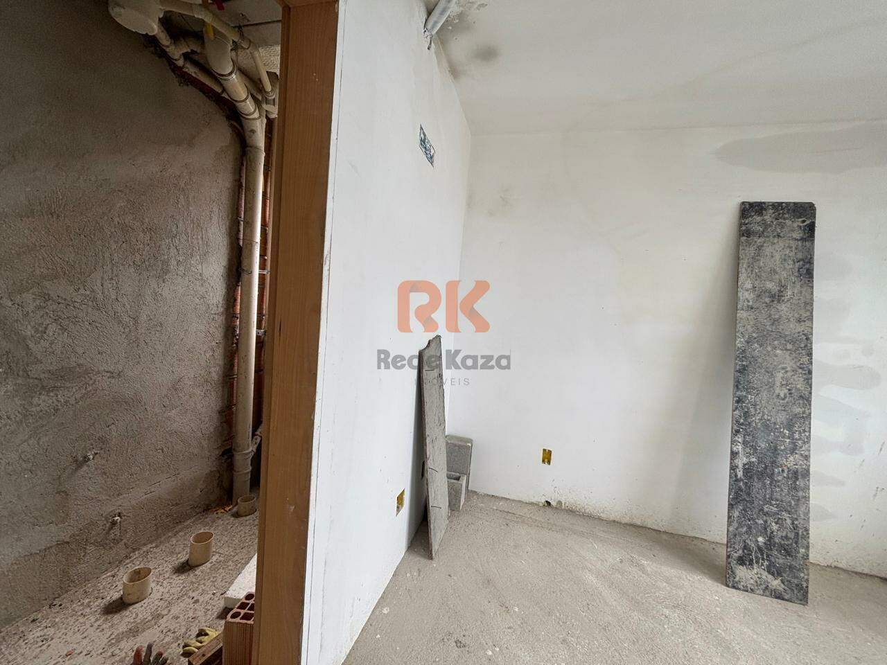 Apartamento à venda no Coqueiros: 