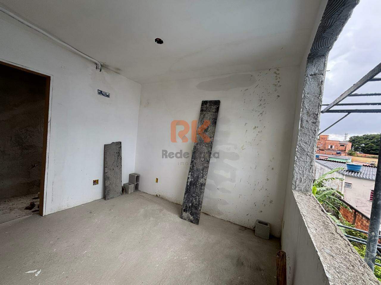 Apartamento à venda no Coqueiros: 
