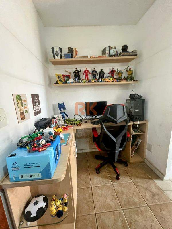 Cobertura à venda no Castelo: 