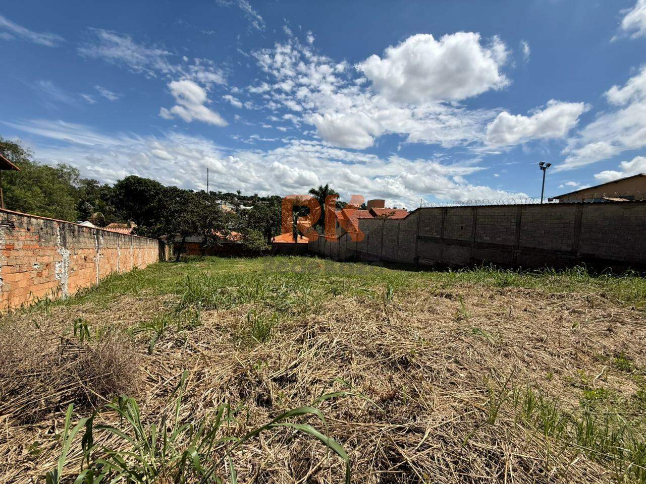 Lote à venda no São Luiz: 