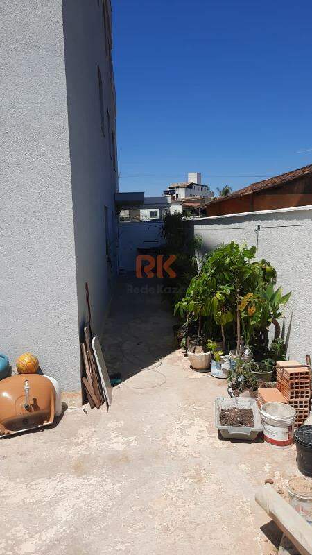 Área privativa à venda no Santa Amélia: 