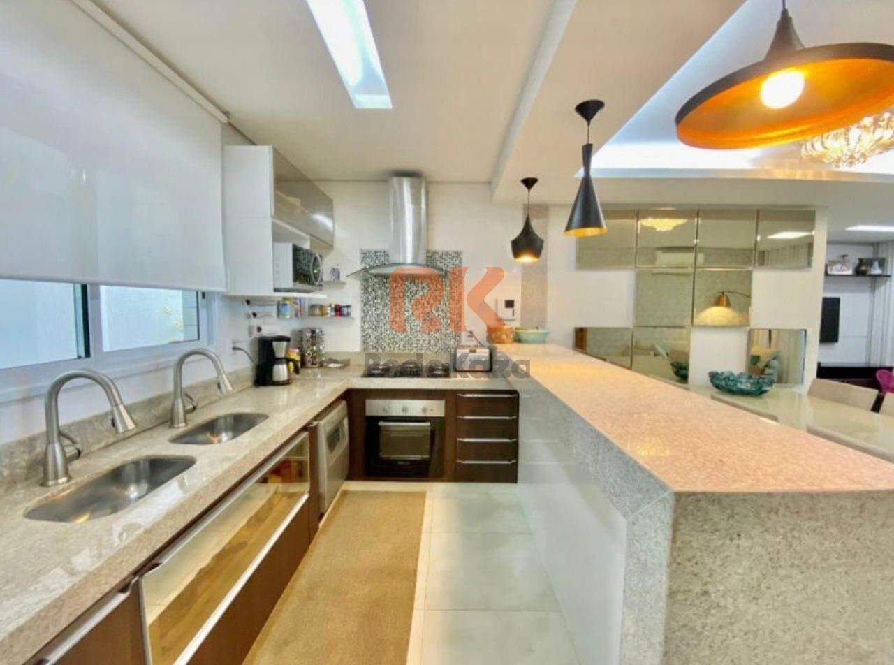 Apartamento à venda no Itapoã: 