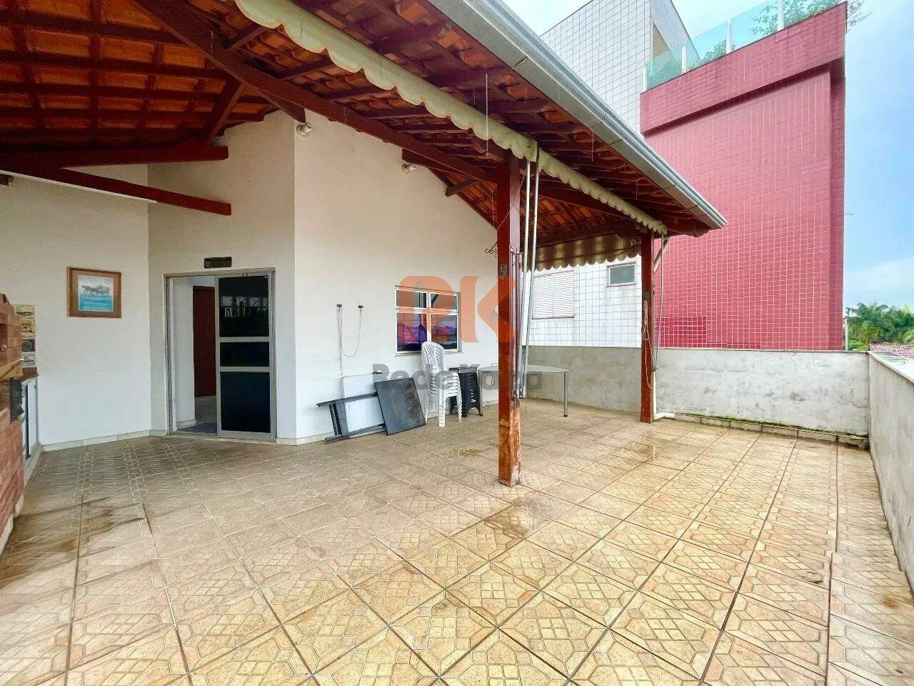Cobertura à venda no Dona Clara: 