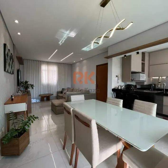 Apartamento à venda no Castelo: 