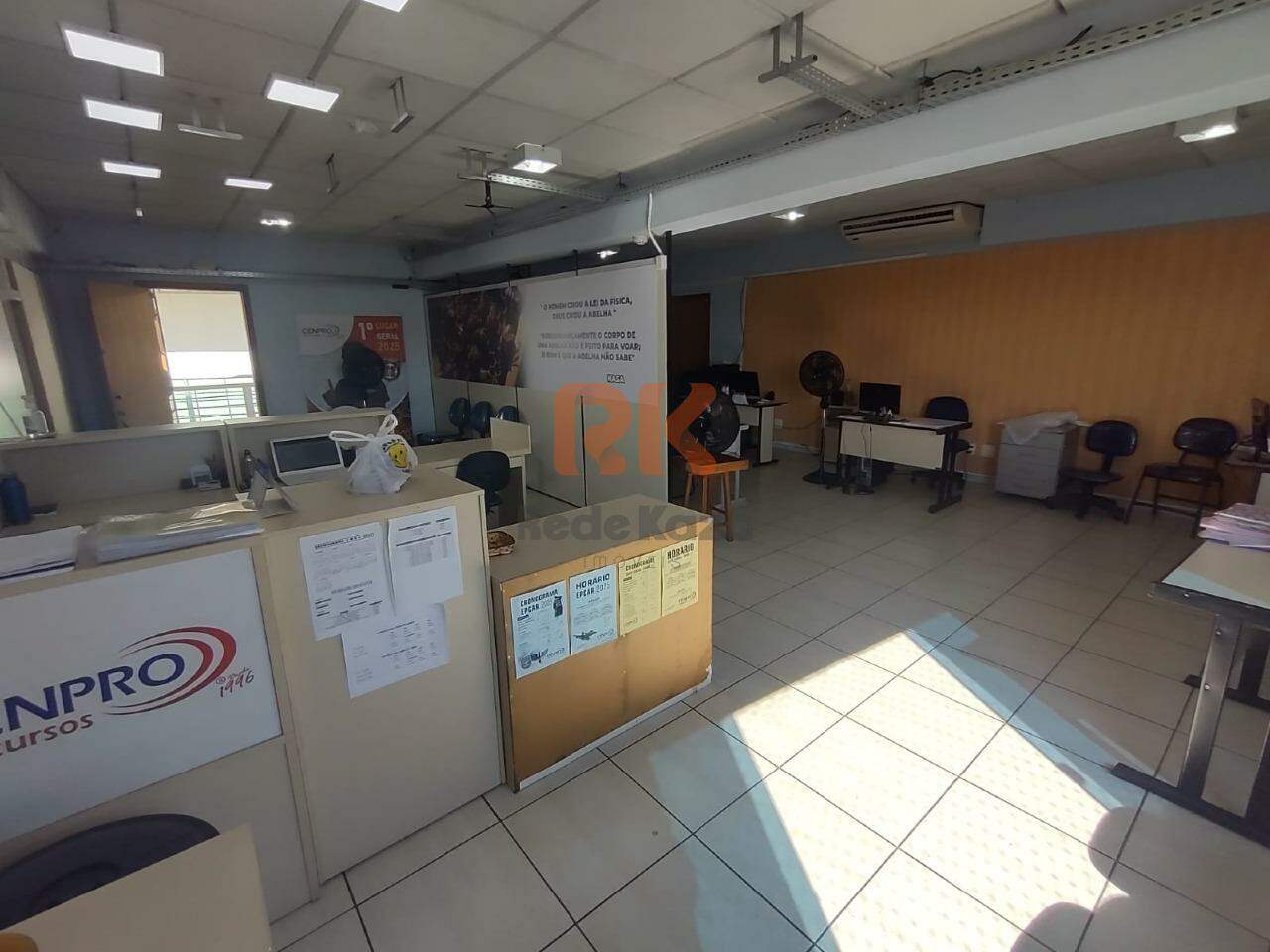 Sala para aluguel no Liberdade: 