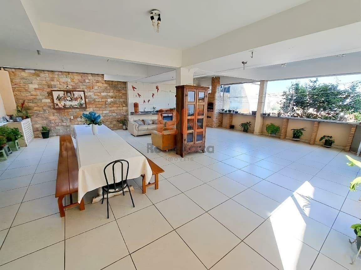 Casa à venda no Santa Mônica: 