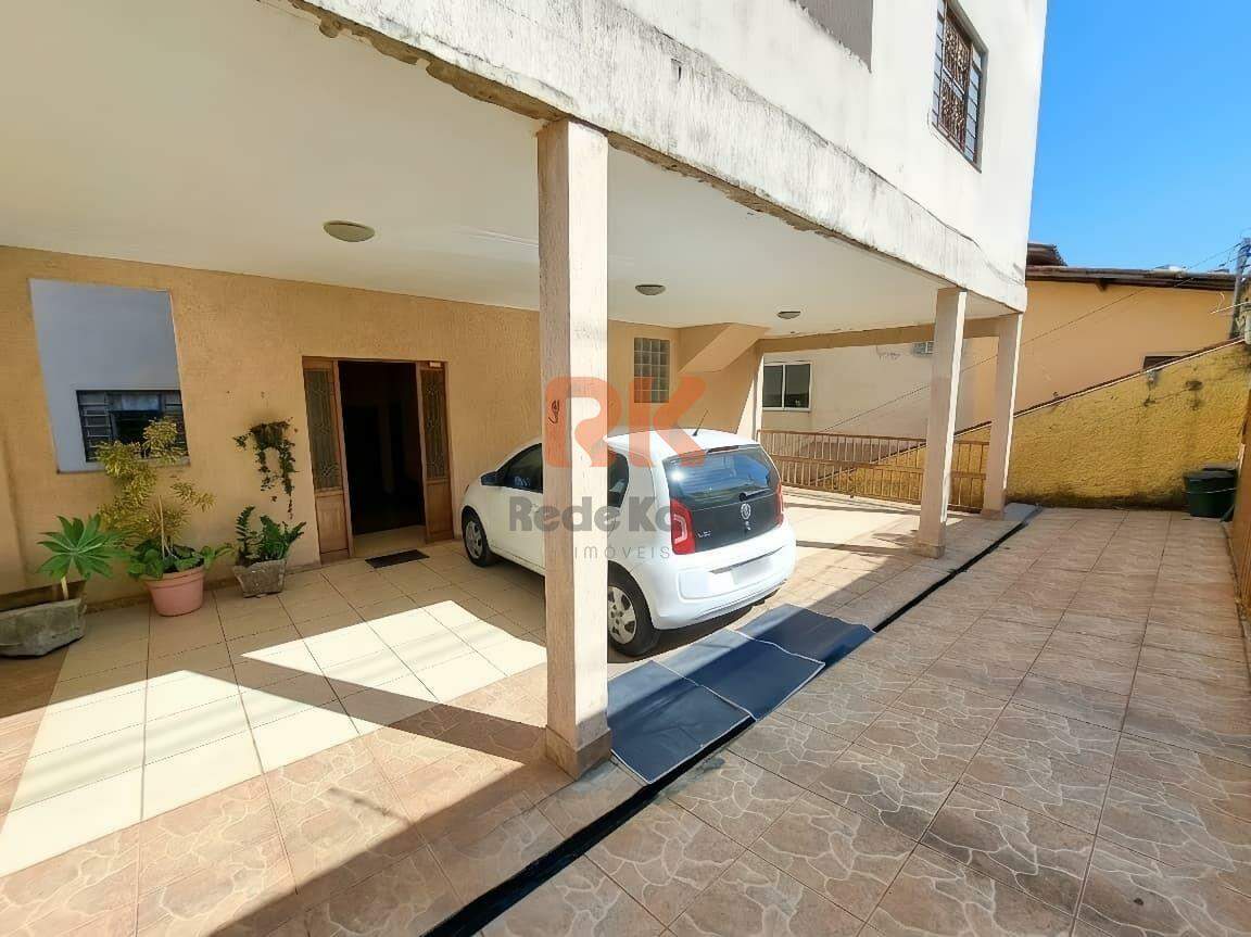 Casa à venda no Santa Mônica: 