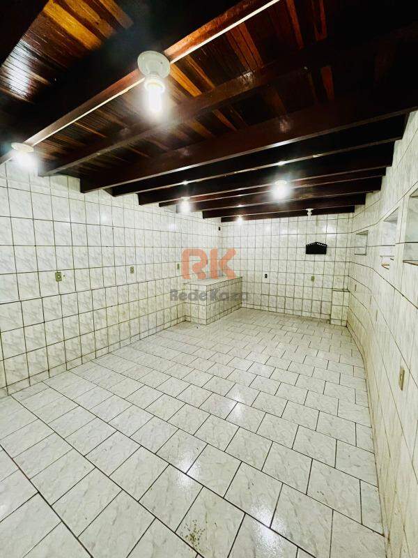 Ponto Comercial à venda no Santa Amélia: 