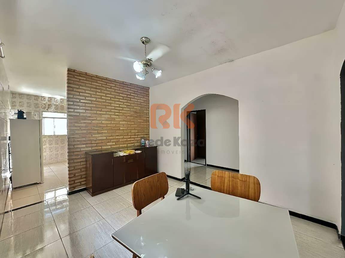 Casa à venda no Santa Mônica: 