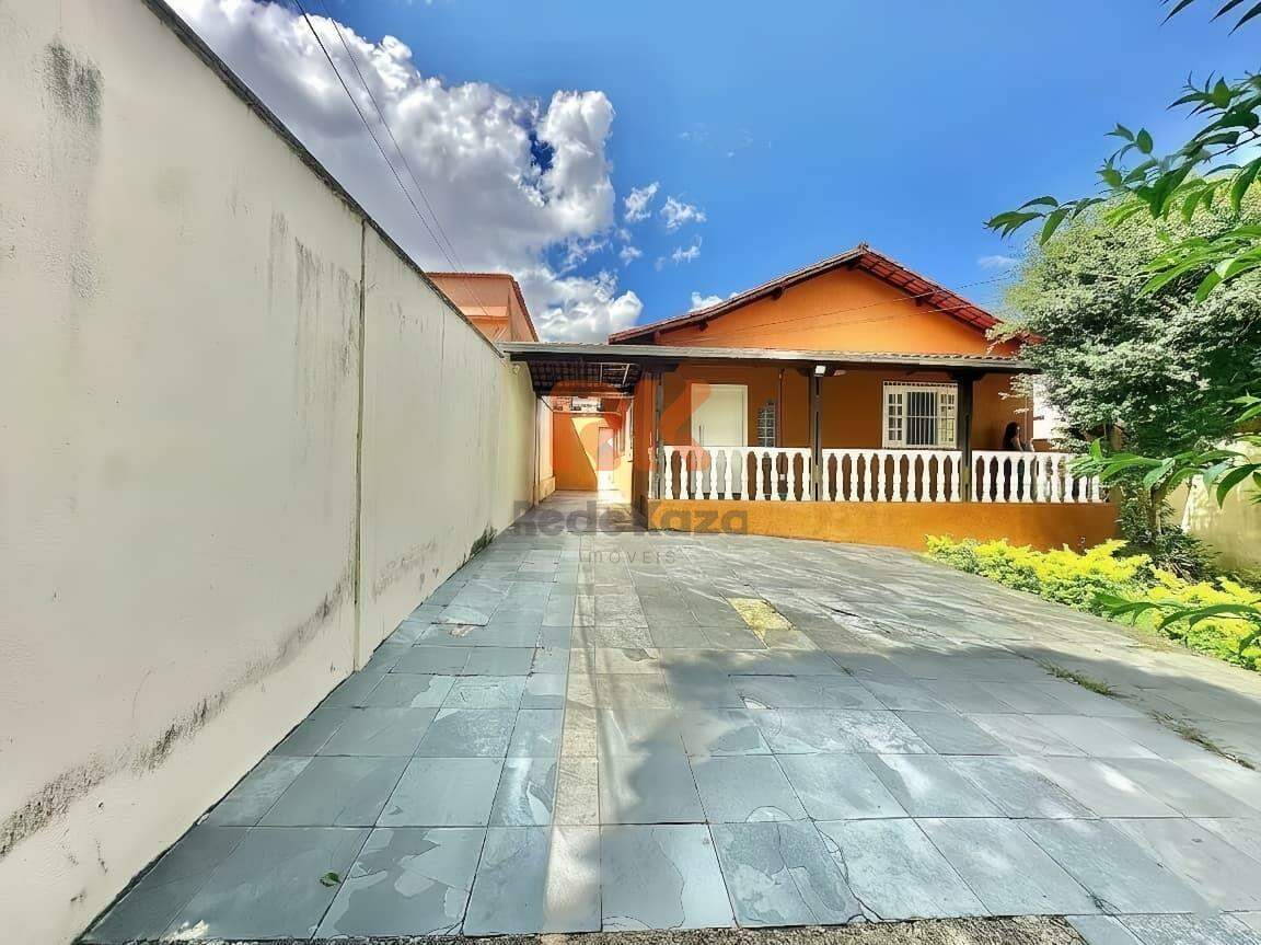 Casa à venda no Santa Mônica: 