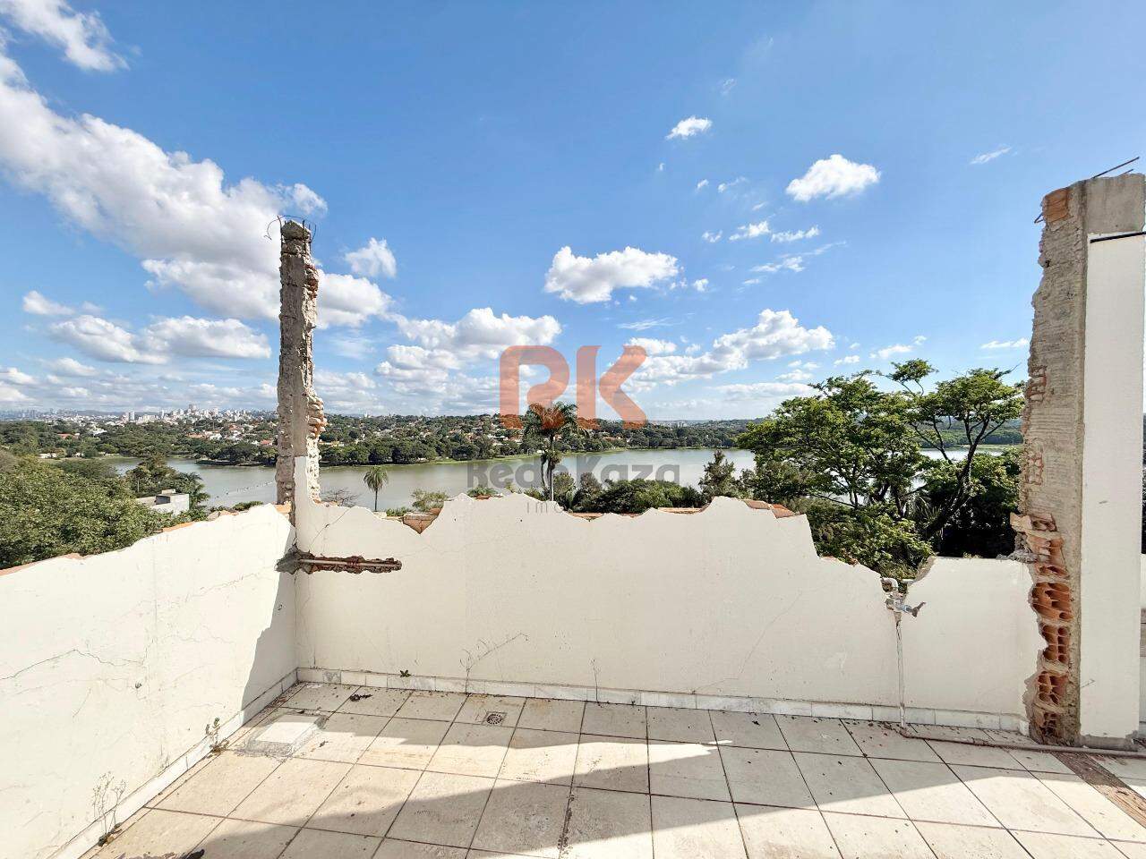 Lote à venda no Jardim Atlantico: 