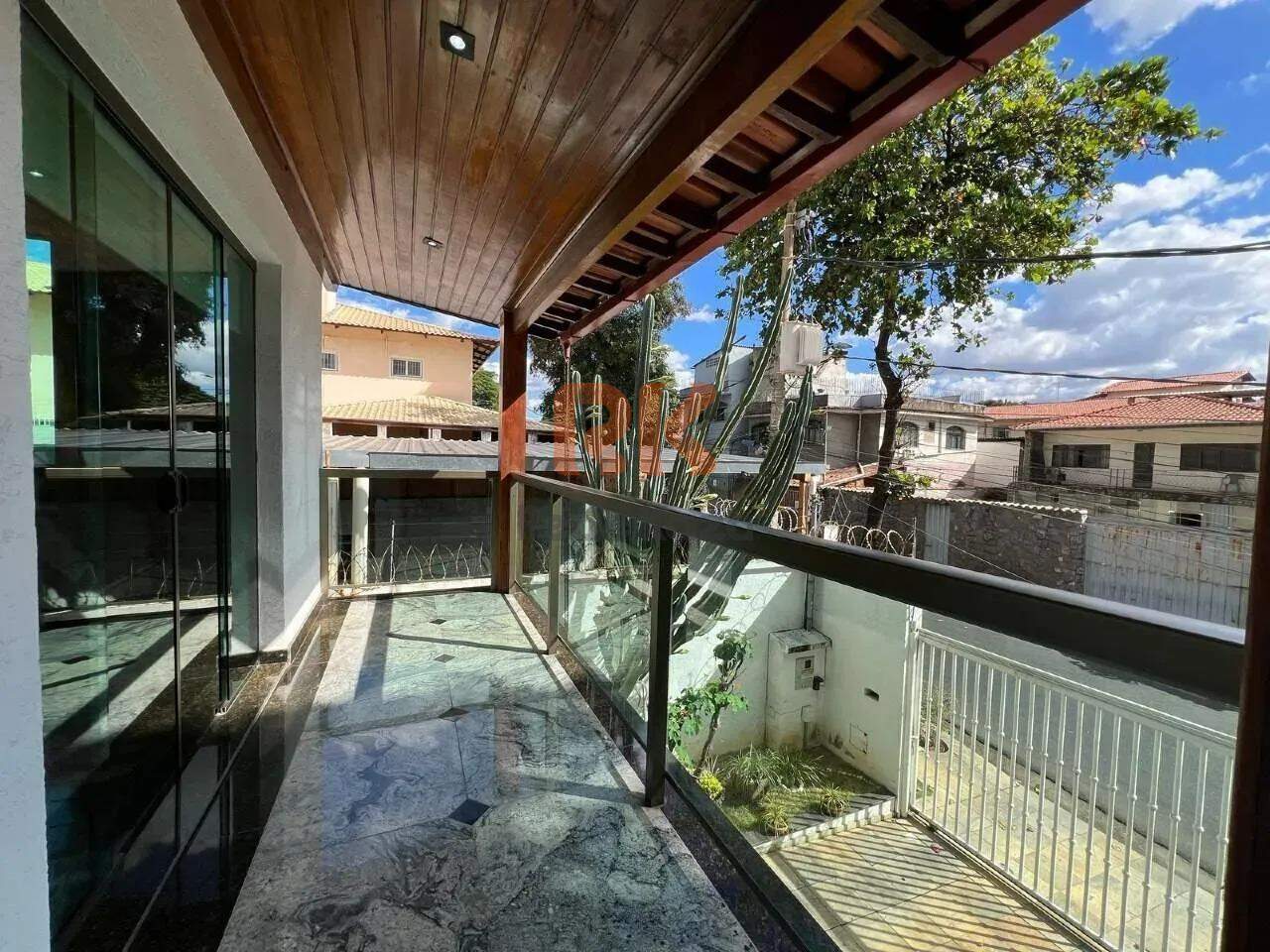 Casa à venda no Santa Branca: 