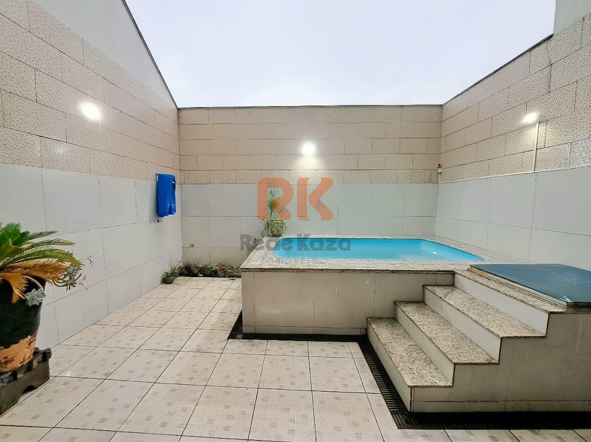 Casa à venda no Santa Mônica: 