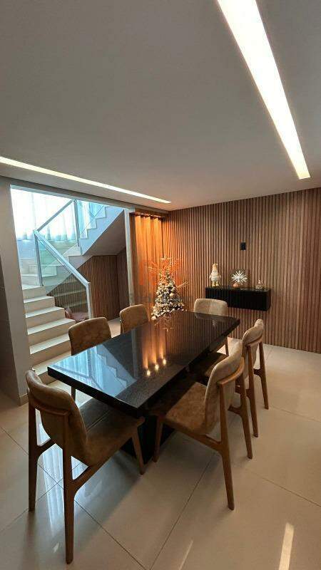 Apartamento à venda no Cabral: 