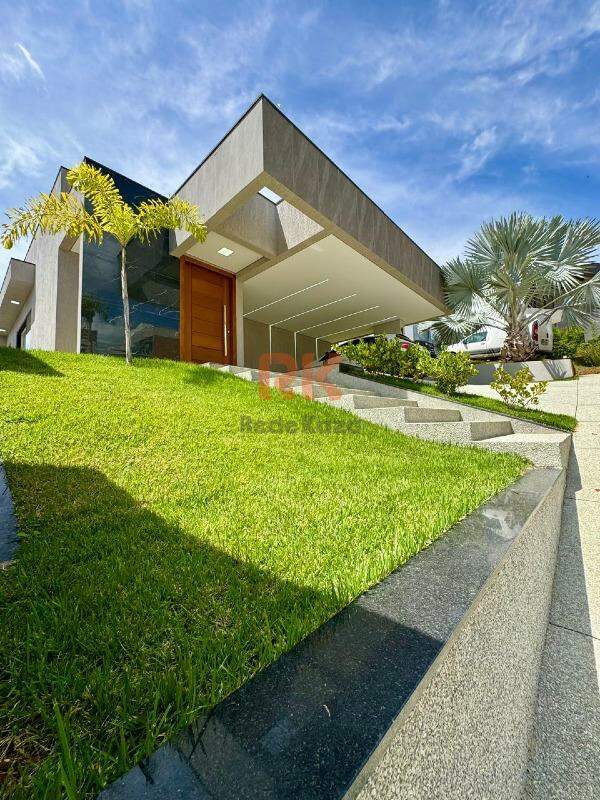 Casa em condomínio à venda no Residencial Park I: 
