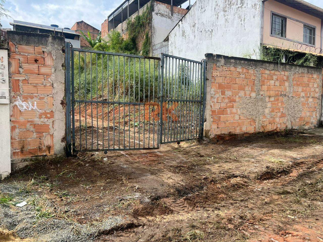 Lote à venda no Parque XangriLá: 