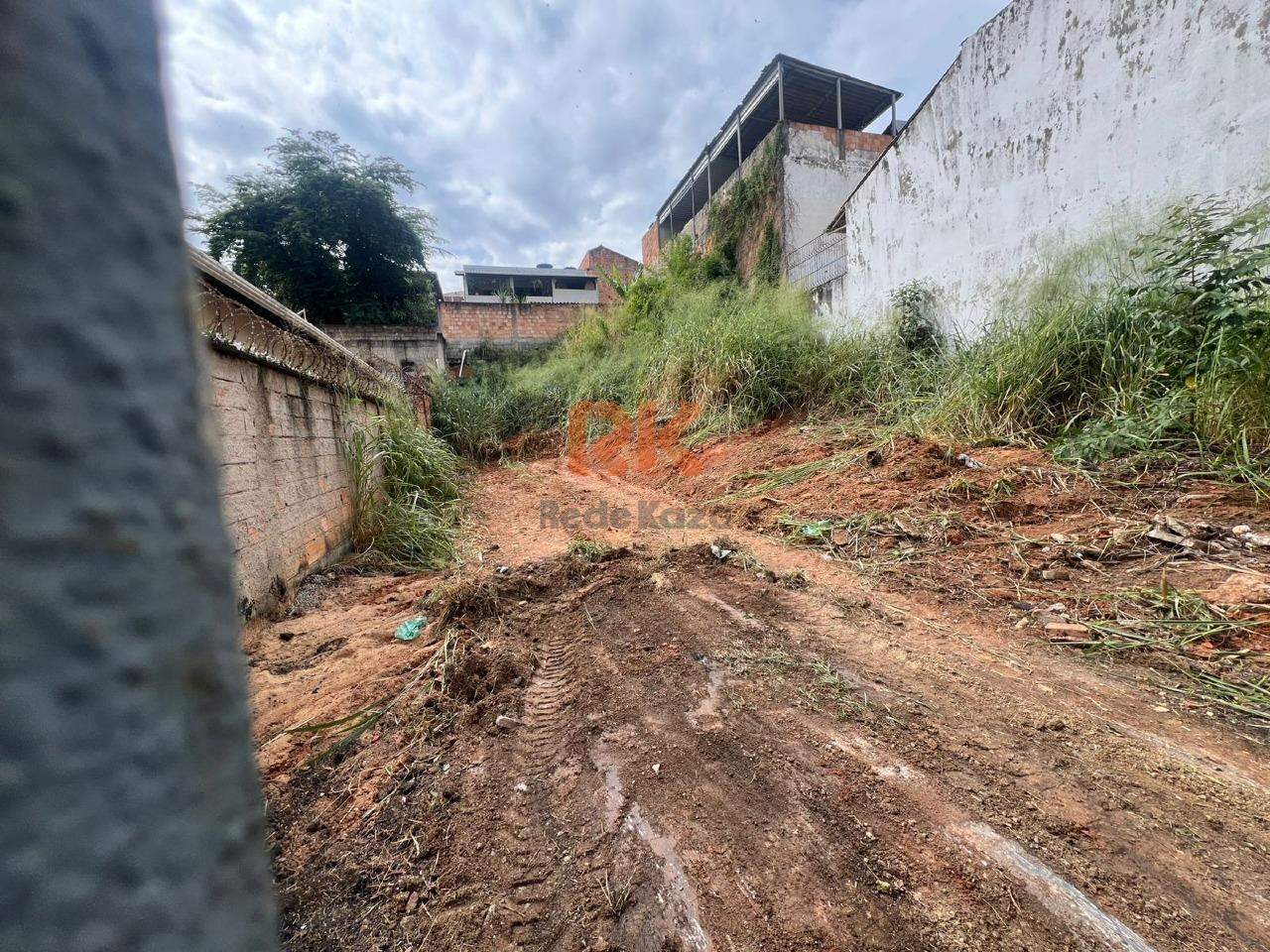 Lote à venda no Parque XangriLá: 