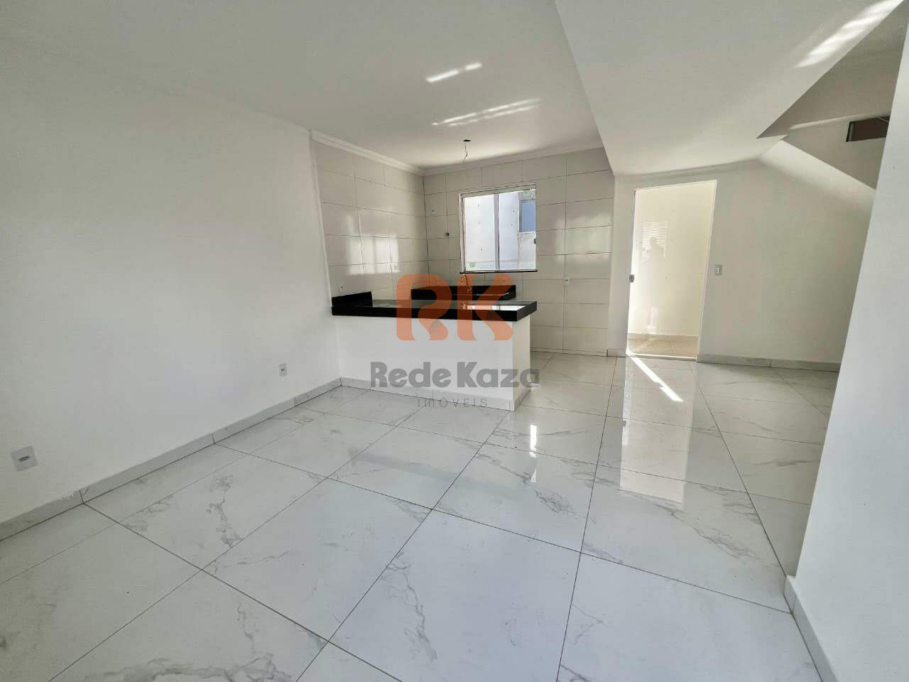 Casa geminada à venda no Piratininga: 